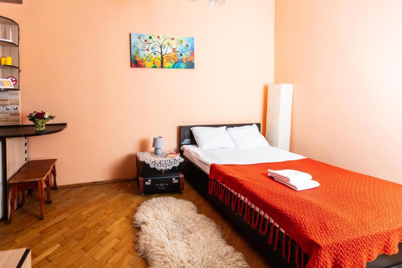 Smart Lwow House Apartamento Exterior foto