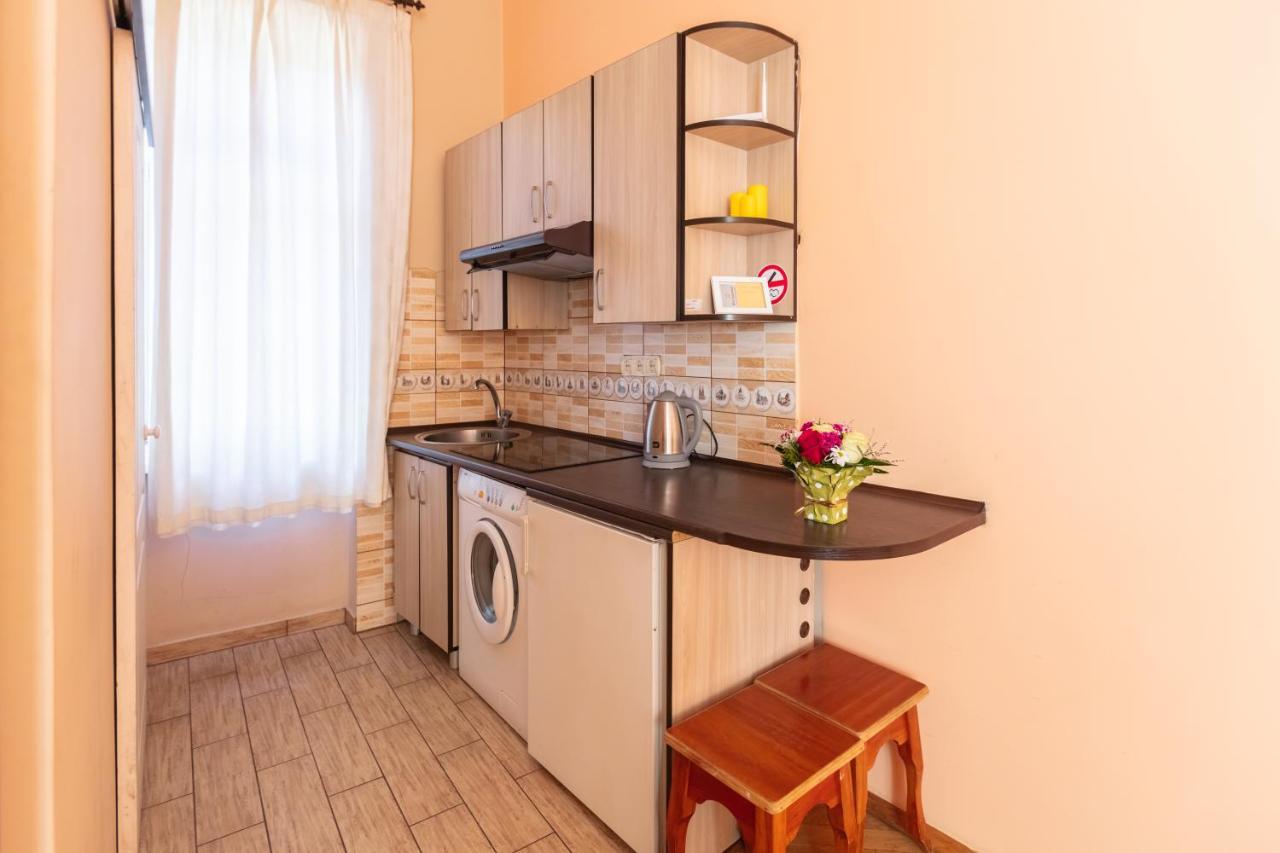 Smart Lwow House Apartamento Exterior foto